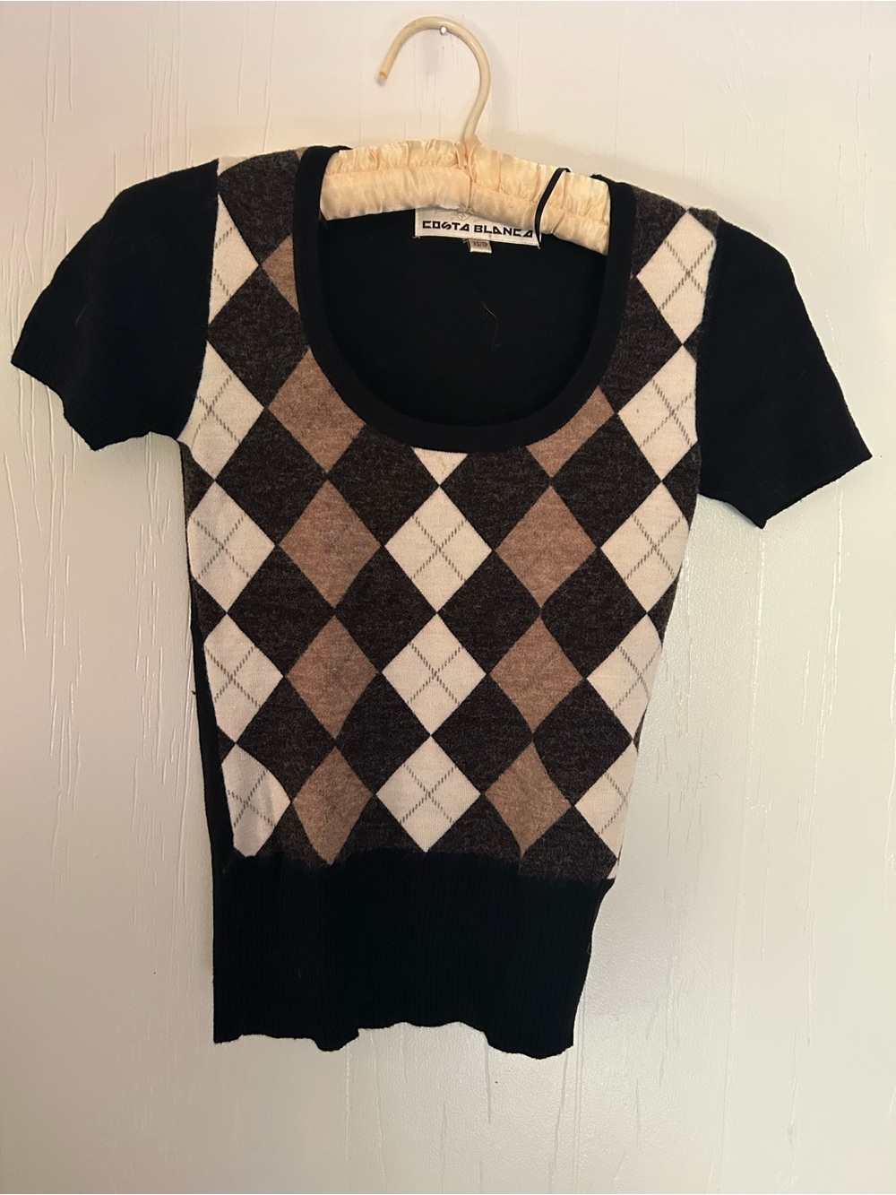 Costa Blanca Black, Tan & Cream Argyle Short Sleeve Knit Top